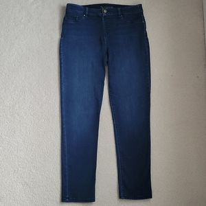 Chico's Platinum Jeans Size 1.5 / 10